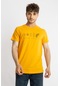 Adam Boxes Baskılı O-Yaka T-shirt Apiso - Koyu Sarı