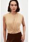 Sateen Toka Detaylı Kolsuz Bluz - Camel-134860