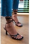 Spark Siyah Bilek Bağlı Kadın Topuklu Sandalet