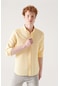 Avva Erkek Sarı Düğmeli Yaka Kolay Ütülenebilir Oxford Pamuklu Standart Fit Normal Kesim Gömlek E002000