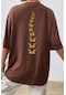 Unisex Sırt Kral Kelebek Baskılı T-shirt Kahverengi