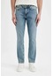 DeFacto Pedro Slim Fit Dar Kalıp Normal Bel Dar Paça Jean Pantolon C6174AX24SMNM29