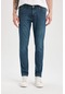 DeFacto Pedro Slim Fit Dar Kalıp Normal Bel Dar Paça Jean Pantolon B0398AX24SPNM41