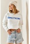 Beyaz Kapüşonlü & Yazılı Crop Sweatshirt 4kxk8-47744-01