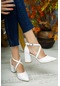 Carmen Beyaz Çapraz Bantlı Topuklu Ayakkabı
