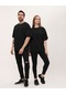 Unisex Siyah Oversize Bol Kalıp T-shirt Çift Kombini Tavsiyesi