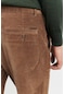 AC&Co / Altınyıldız Classics Erkek Kahverengi Comfort Fit Geniş Kesim Kadife Esnek Pantolon 4A0123100037KHV56
