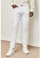 AC&Co / Altınyıldız Classics Erkek Beyaz 360 Derece Her Yöne Esneyen Slim Fit Dar Kesim Pamuklu Rahat Pantolon 4A0121200002BYZ48