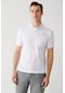 Avva Erkek Beyaz Kıvrılmaz Yaka Cepli Standart Fit Normal Kesim 2 Düğmeli Polo Yaka T-Shirt E001031