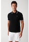 Avva Erkek Siyah Kıvrılmaz Yaka Cepli Standart Fit Normal Kesim 2 Düğmeli Polo Yaka T-Shirt E001031