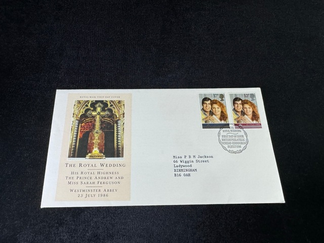 İngiltere Fdc İlk Gün Zarfı The Royal Wedding The Prince Andrew And Miss Sarah Ferguson Postadan Geçmiş Teşhir Ürün