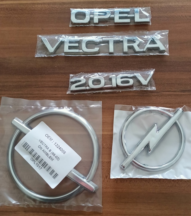 Opel Vectra 2.0 16v Bagaj Yazısı Ön Ve Arka Arma Vectra B