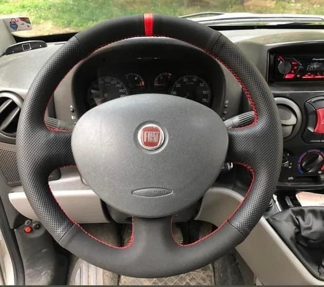 Fiat Doblo 2005-2010 Araca Özel Dikmeli Direksiyon Kılıfı