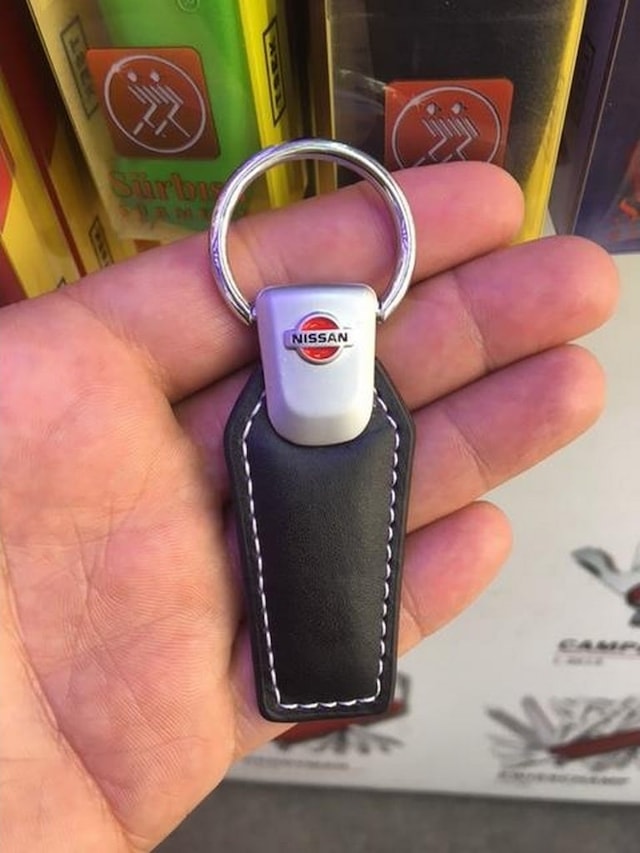 Venotto Nissan Uyumlu Deri Anahtarlık Logo Amblem