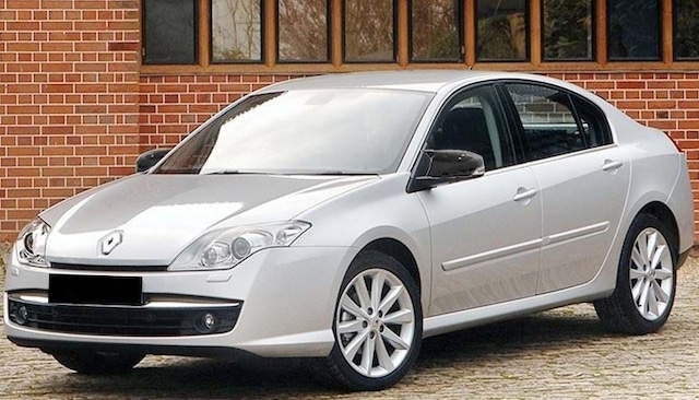 Renault Laguna 3 2007 2014 Yarasa Ayna Kapak Parlak Siyah