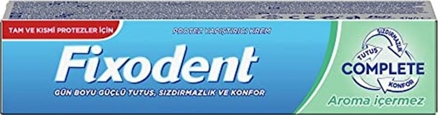 Complete Diş Protez Yapıştırıcı Krem 47 Gr Aroma Içermez