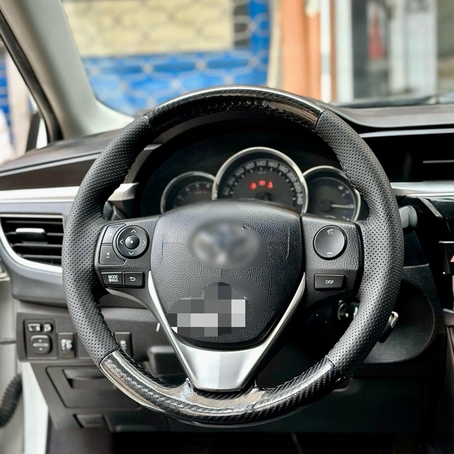 Toyota Corolla 2015-2018 Araca Özel Direksiyon Dikmeli Direksiyon Siyah