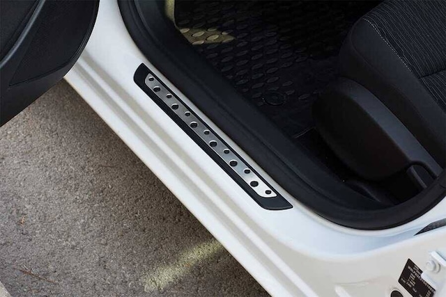 Renault Clio 4 Dotline Kapı Eşiği 4 Prarça Flexill 2012 ve Sonras