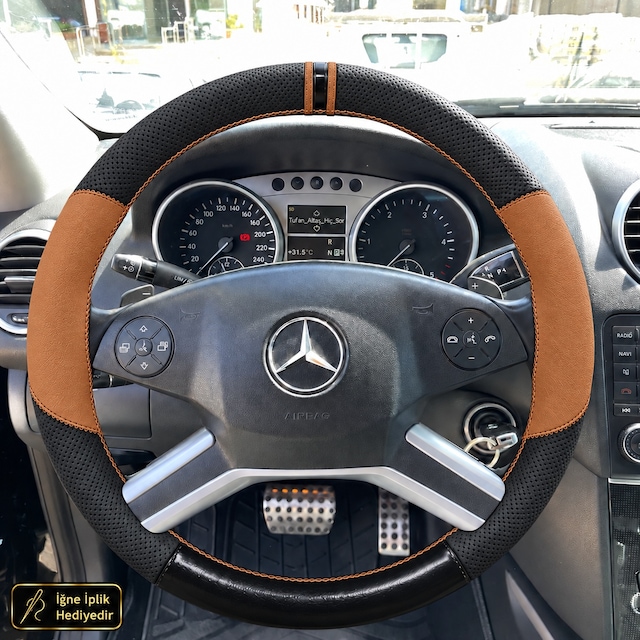 Mercedes Ml W164 Dikme Direksiyon Kılıfı Delikli Deri Parlak Siyah Taba Detay Çift Yüzük Ve Dikiş Suv-4 Kollu-geniş Yuvarlak 2005-2011