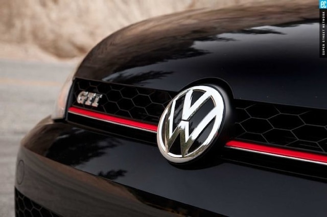 Vw Golf 7 Gti Ön Panjur Izgara Kırmızı Şeritli 2012+
