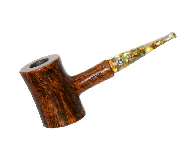 Şahin Collection Xl 9mm. Filtreli Akrilik Saplı Pipo 239354