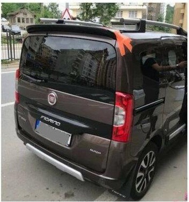 Fiat Fiorino Siyah Spoiler
