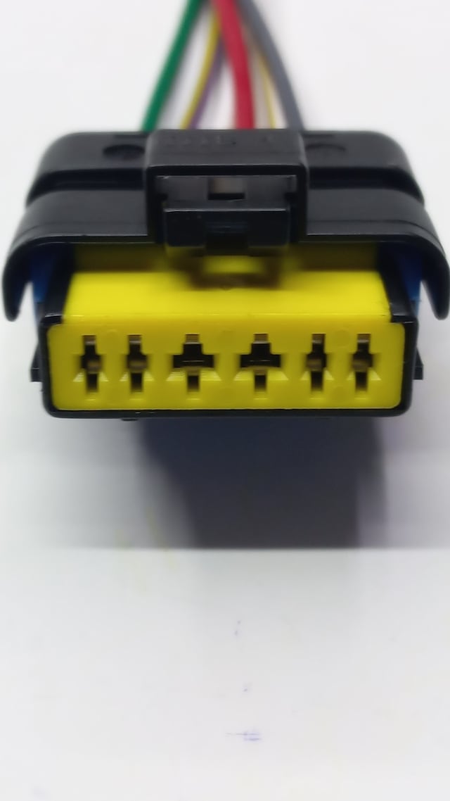 Pegeuot/renault Akışmetre/ Far / Stop /soketi 6k003