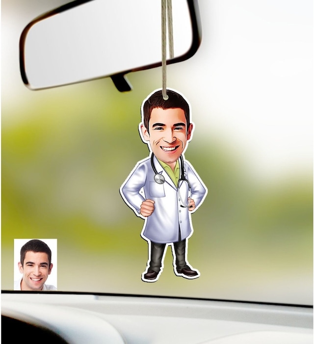 Kişiye Özel Bay Doktor Karikatürlü Ahşap Araba Dikiz Ayna Süsü-1