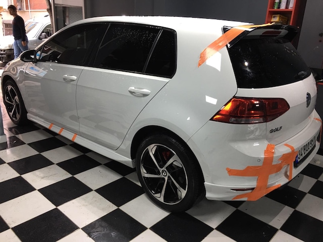 Volkswagen Golf 7 Oettinger Bagaj Üstü Spoiler -plastik Rüzgarlık