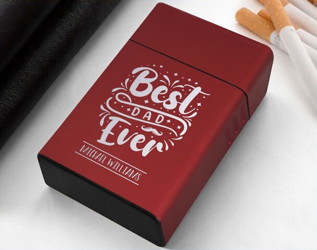 Bk Gift Kişiye Özel İsimli Babalar Günü Tasarımlı Kırmızı Metal Sigara Tabakası ,babalar Günü Hediyesi , Babaya Hediye , Sigara Tabakası-4