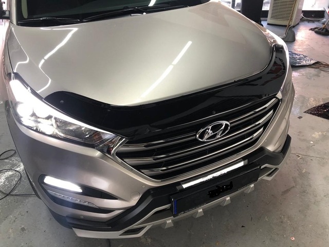 Hyundai Tucson Kaput Rüzgarlığı 2016 Sonrası Parlak Siyah