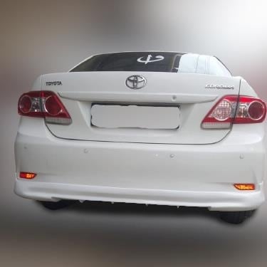 Toyota Corolla Uyumlu 2010-2012 Arka Karlık