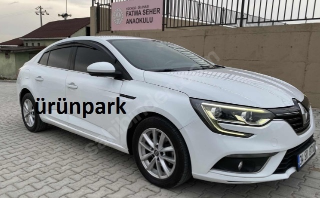 Renault Megane 4 Sedan Mugen Cam Rüzgarlığı 4 Lü