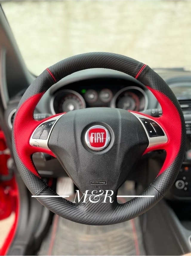 Fıat Linea Spor Model Kaplama Deri Direksiyon Kılıfı