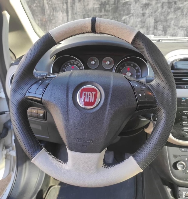 Fiat Linea-punto-fiorino-doblo Araca Özel Direksiyon Kılıfı Aracı Siyah