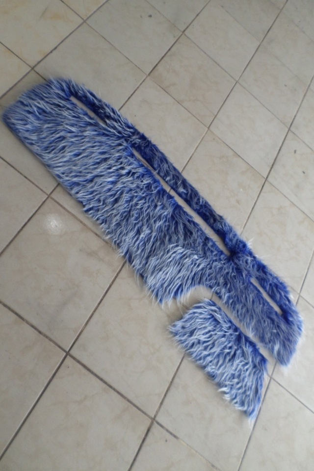 Tempra Tipo Uyumlu Torpido Örtüsü Peluş Kumaş Beyaz - Mavi