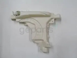 Ön Cam Su Bidonu / Deposu Motorlu Famella Isuzu Npr - 3d - 2010-2024