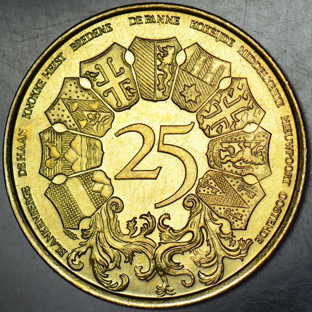 Belçika 25 Frank 1980 Lokal Kullanım. Çil.