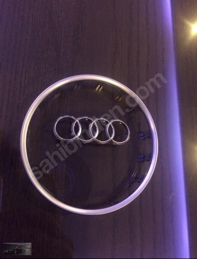 Audi Yuvarlak Airbag Kromu