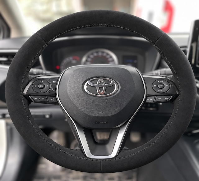 Toyota Corolla E210 Direksiyon Kılıfı Alcantara Süet Monza Black Serisi Siyah 2018-2026