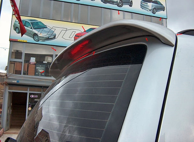 VW Touran Spoyler