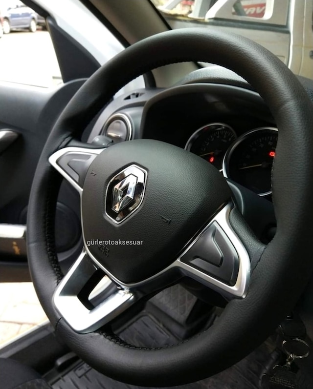 Renault Clio 4 Dikmeli Direksiyon Kılıfı A+Plus ( 38×11Cm )