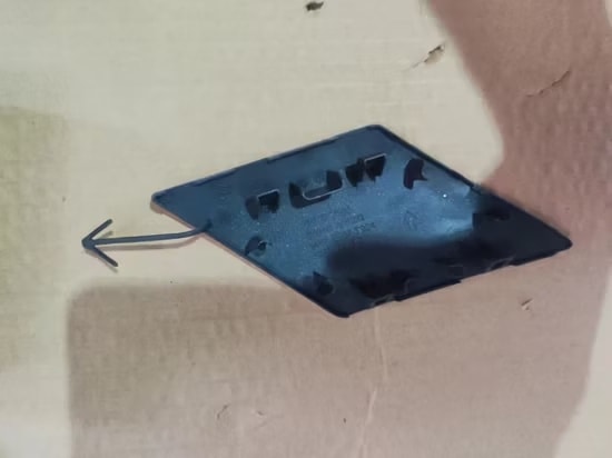 85010-6rs0a İthal Nissan X Trail Arka Tampon Çeki Kapağı 2021-2024