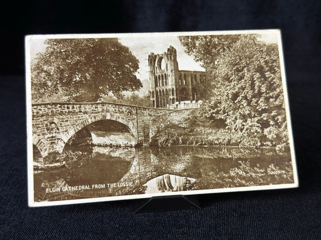 Vıntage Kartpostal Elgın Cathedral From The Lossıe Rıver Scotland Rppc 1942 Yılından 4 Adet 1/2 D Pullu Teşhir Ürün