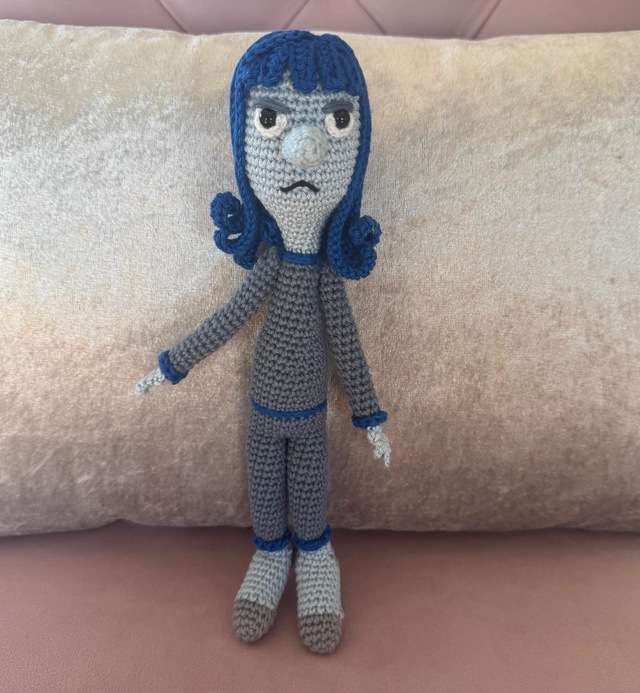 Insıde Out Bored Sıkıldım Amigurumi Oyuncak 24 Cm Gri - Mavi