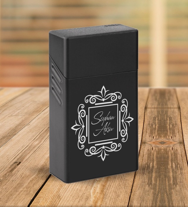 Bk Gift Kişiye Özel İsimli Siyah Touch/slender Boy Metal Sigara Kutusu-1