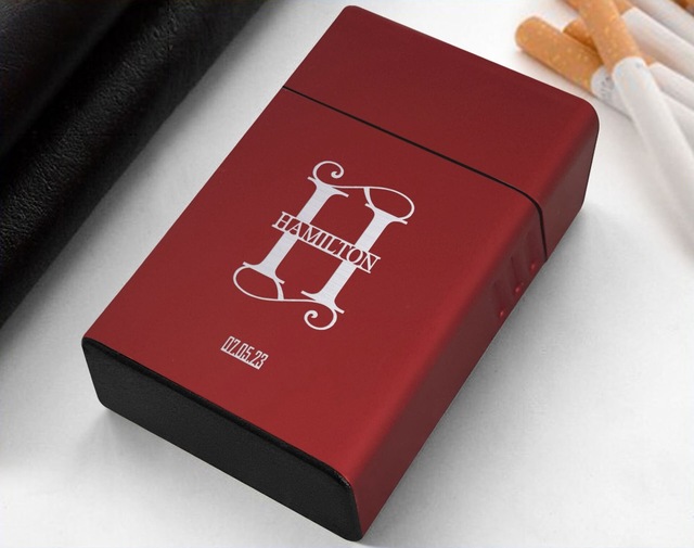 Bk Gift Kişiye Özel İsimli Tarihli Kırmızı Metal Sigara Tabakası 1