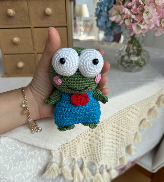 Amigurumi Keroppi Oyuncak 15 Cm