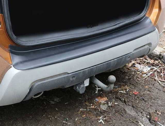 Dacia Duster Arka Tampon Eşiği Plastik 2018 Ve Sonrası N11.8037
