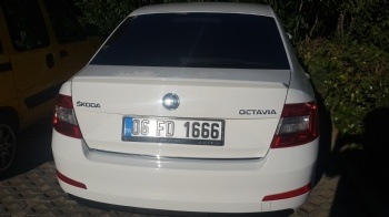 Skoda Oktavia 2013-2016 Geniş Anatomik Spoyler Spoiler Boyasız